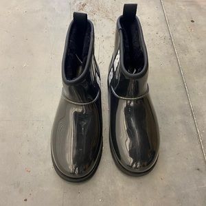 New Ugg Rainboots